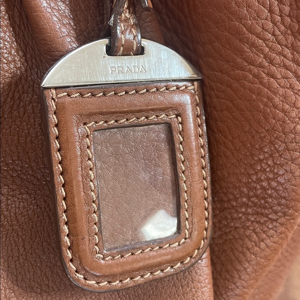 PRADA leather Vitello bag - Picture 4 of 13
